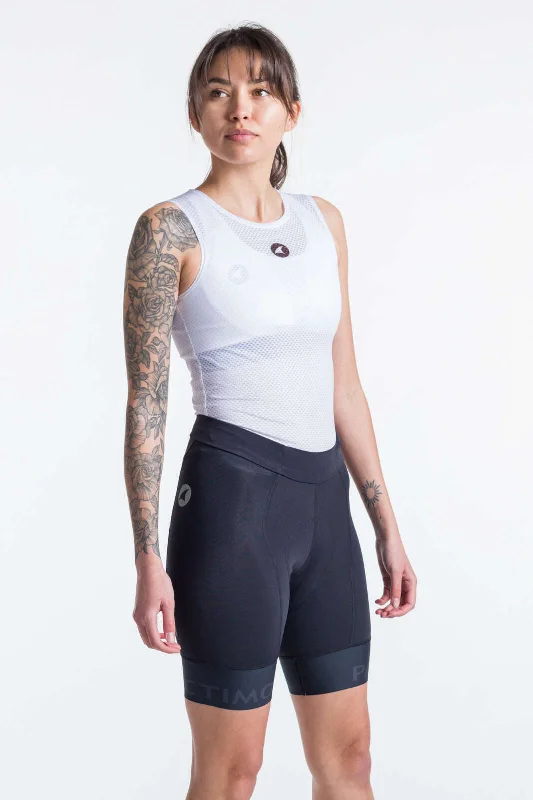 Exclusive Designer Style Deals Women's Ascent Vector Shorts