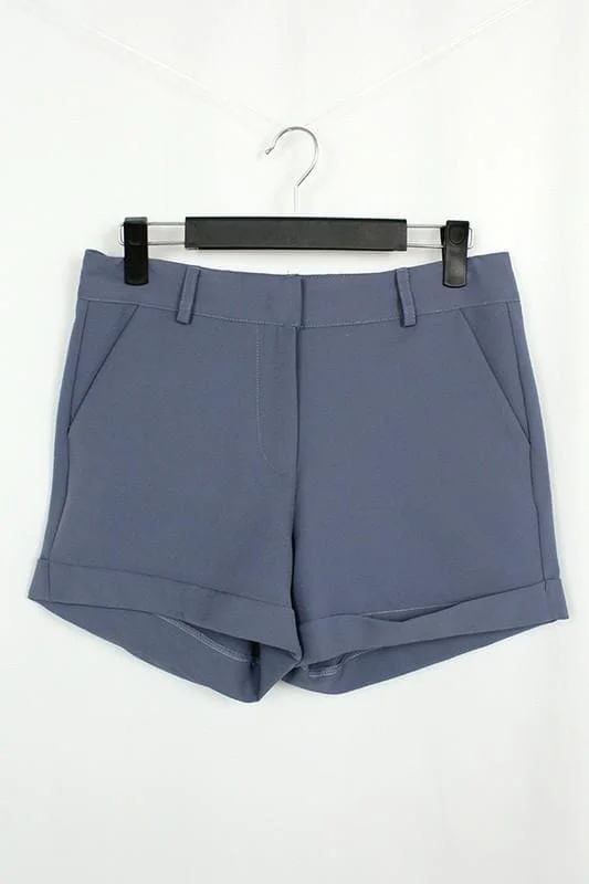 Elegant Fashion Offers Solid Shorts