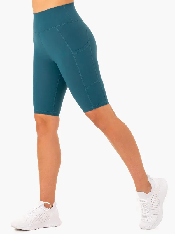 Women's Timeless Attire Reset High Waisted Pocket Bike Shorts - Teal