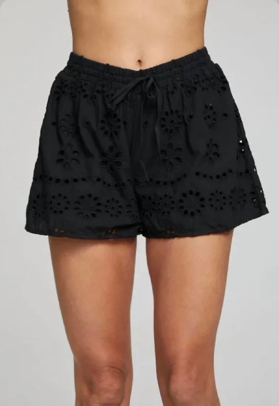 Women's Everyday Attire Paseo Shorts In Black Onyx