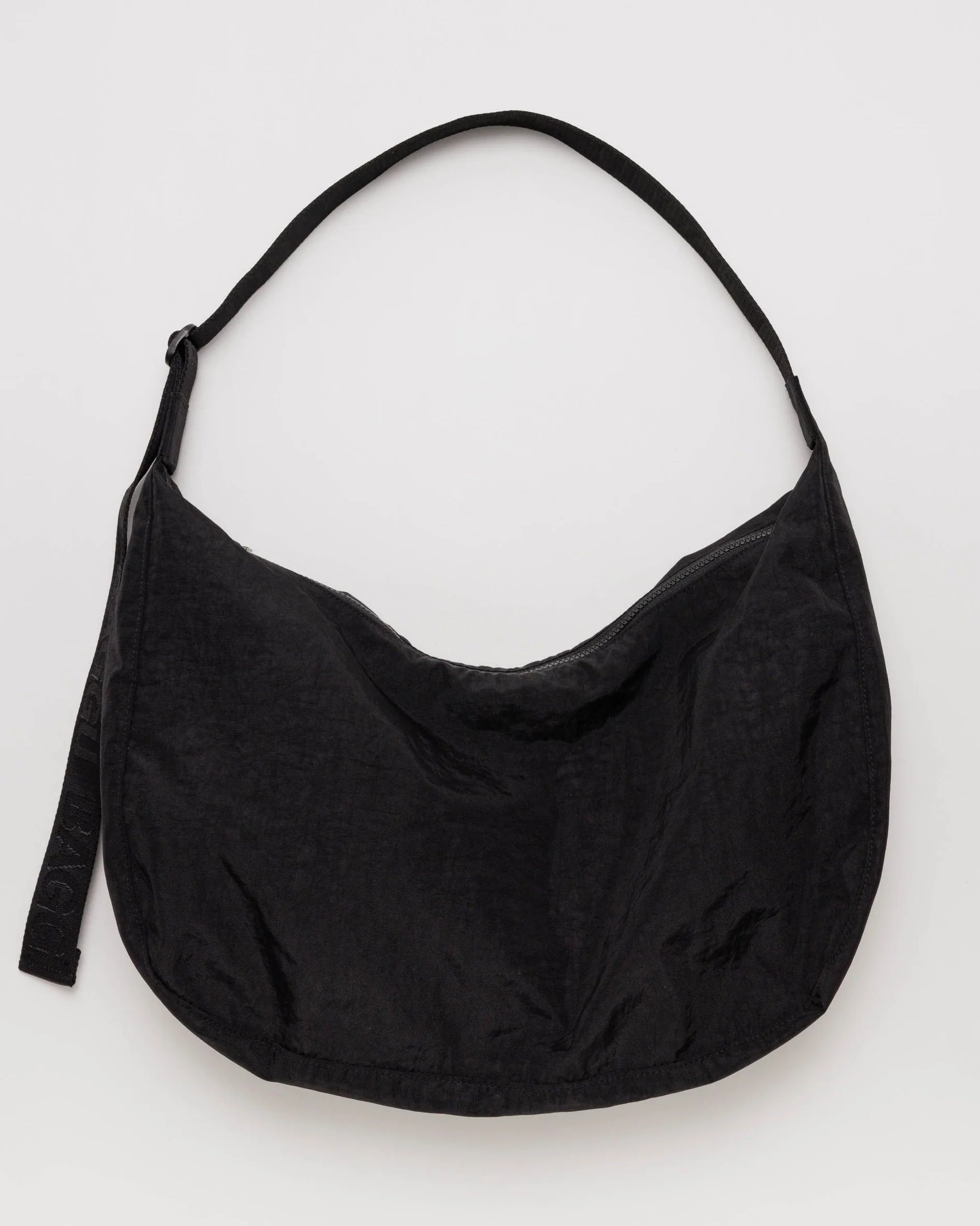 Women's Transitional Outfit Baggu Large Nylon Crescent Bag