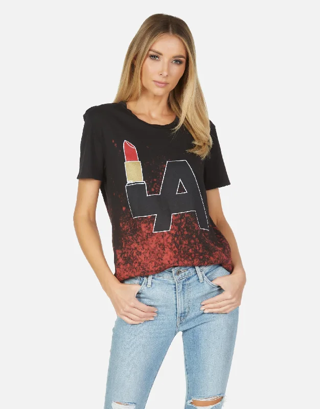 Women's Activewear Outfit Wolf LA Lipstick