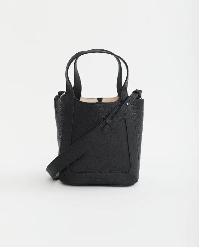 Premium Style Offers The Horse Alexi Tote Bag