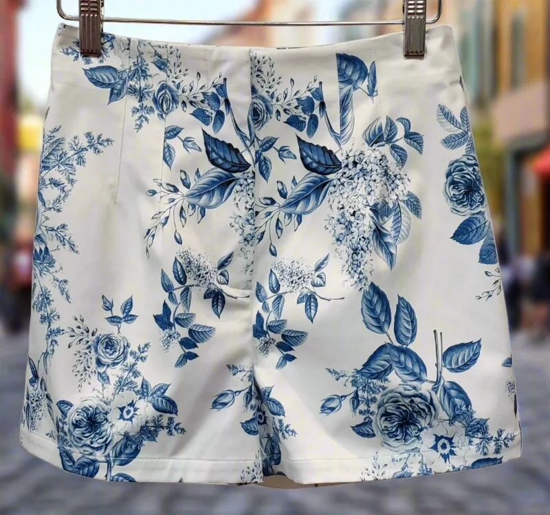 Sustainable Fashion Clothing For Women The OVI Blue Roses and Leaves Shorts